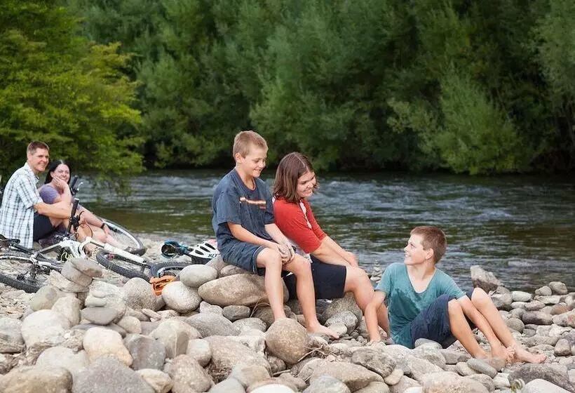 Mystic View Cottage Wandiligong