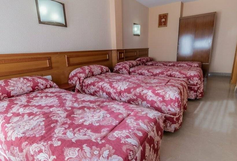 Pension Isabel By Vivere Stays