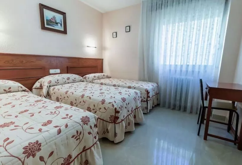 Pension Isabel By Vivere Stays