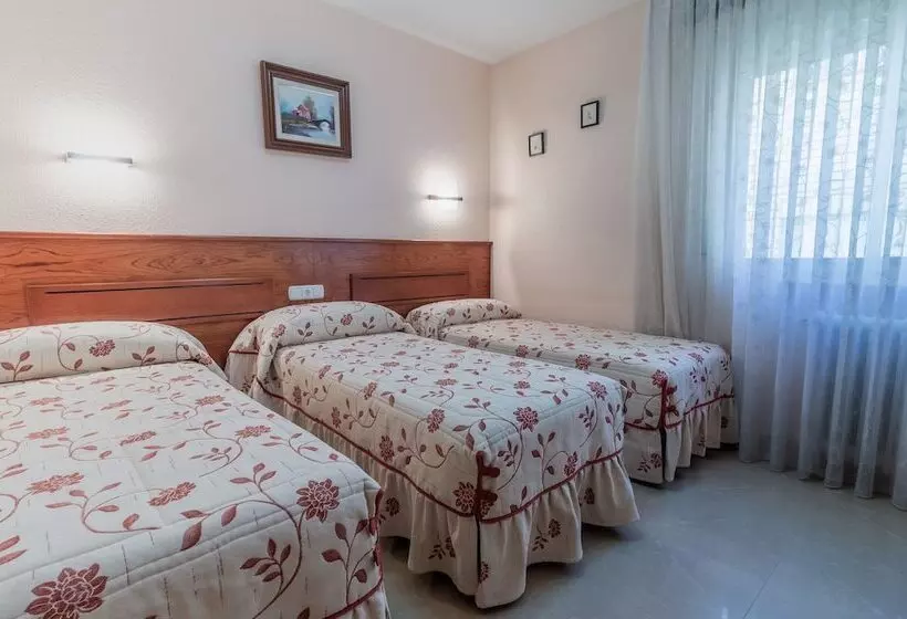 Pension Isabel By Vivere Stays