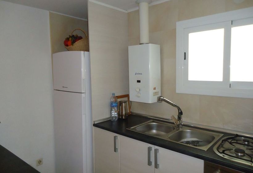 Mas Del Bot Family Apartments