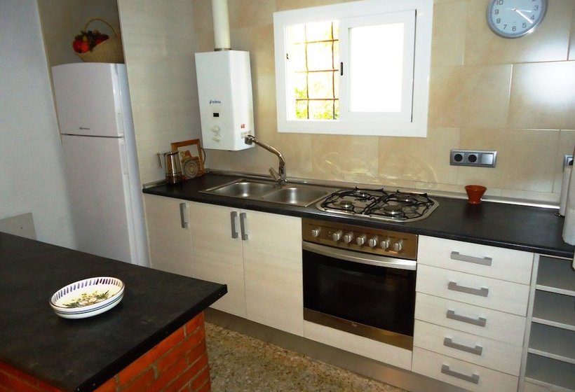 Mas Del Bot Family Apartments