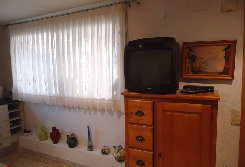 Mas Del Bot Family Apartments