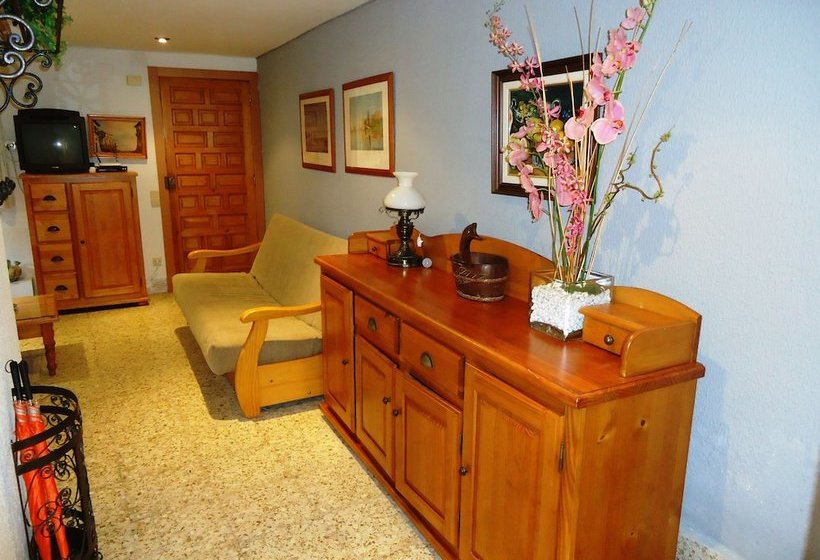 Mas Del Bot Family Apartments