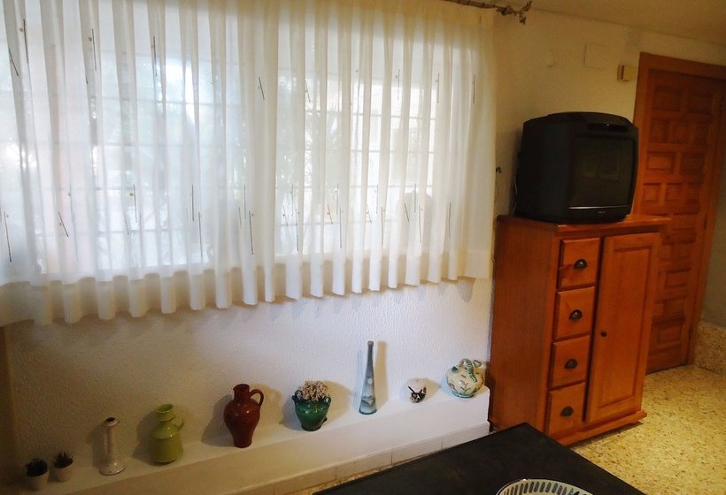 Mas Del Bot Family Apartments