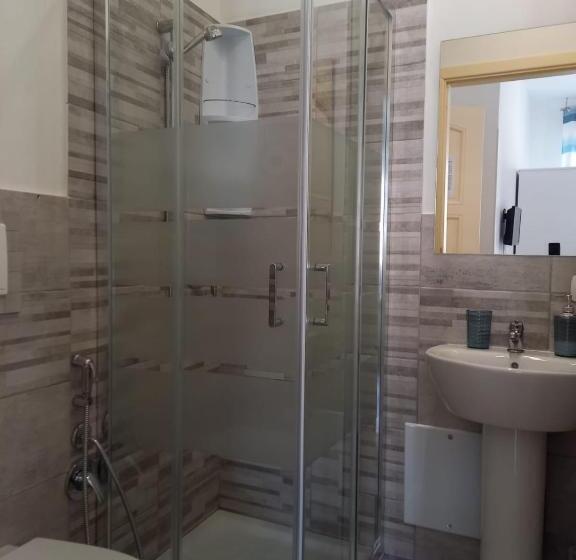 پانسیون Iris Rooms