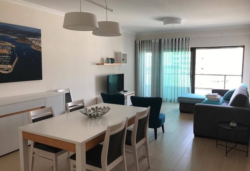 The Roof Praia Da Rocha