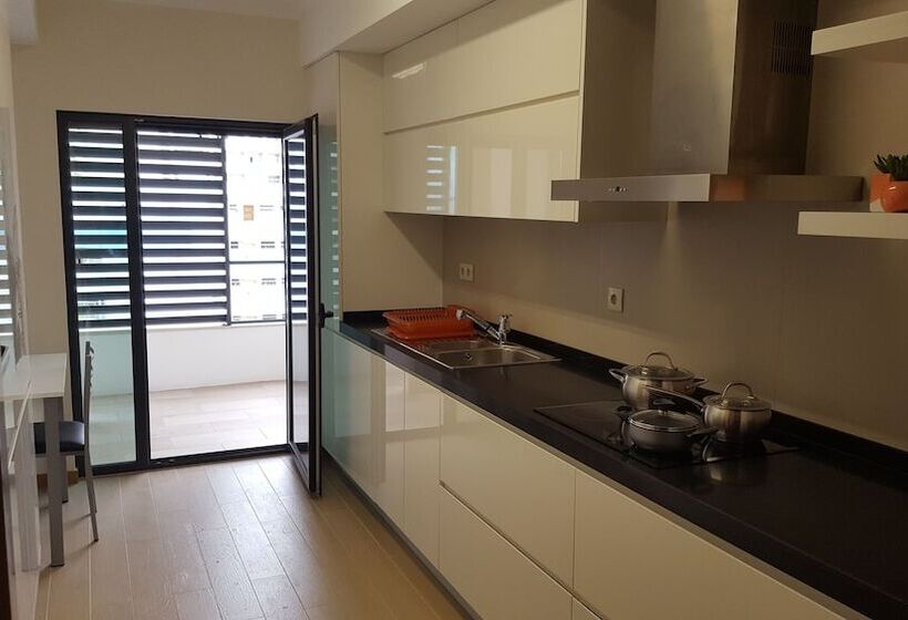 The Roof Praia Da Rocha