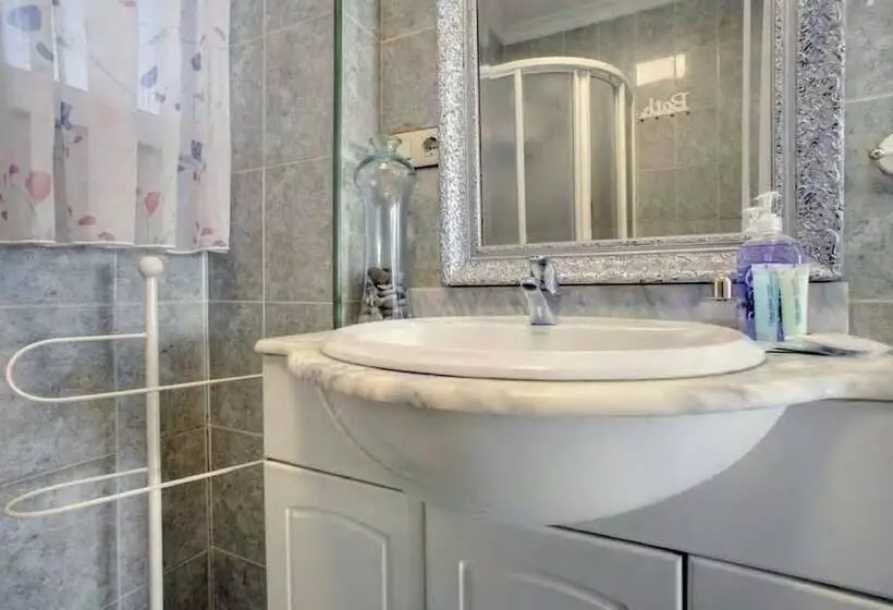 White Heron Apartment