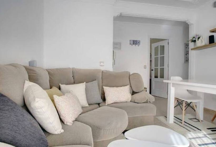 White Heron Apartment