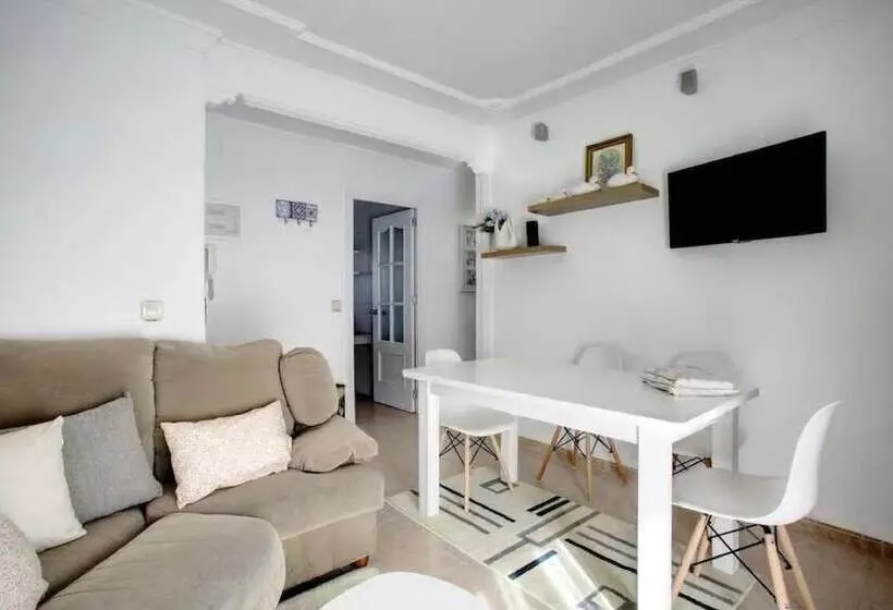 White Heron Apartment