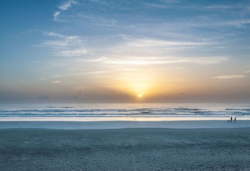 Best Western New Smyrna Beach Hotel & Suites