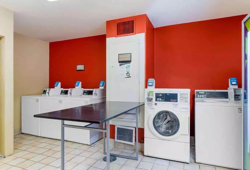 Extended Stay America Suites  Houston  Galleria  Uptown