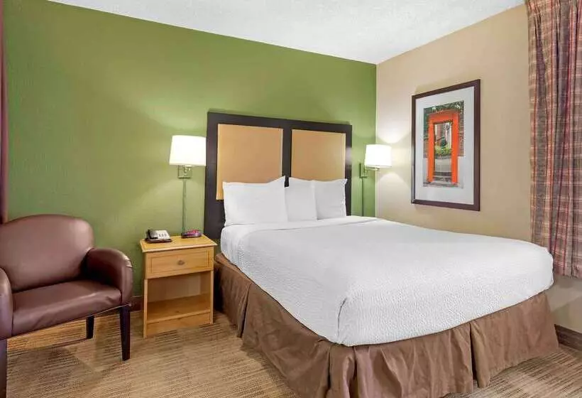 Extended Stay America Suites  Houston  Galleria  Uptown