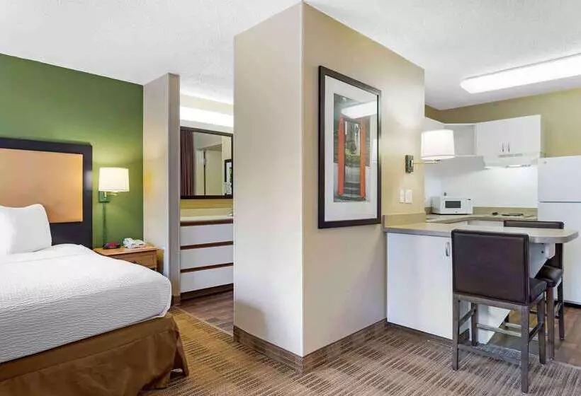 Extended Stay America Suites  Houston  Galleria  Uptown