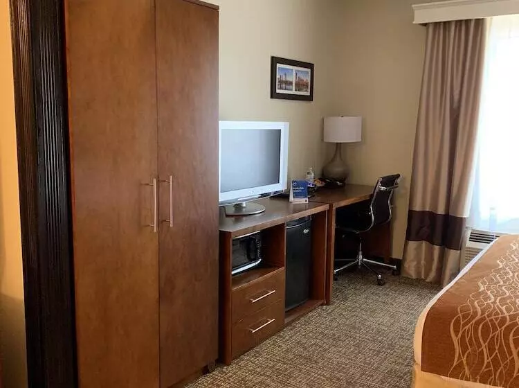 호텔 Comfort Inn Franklin Highway 96