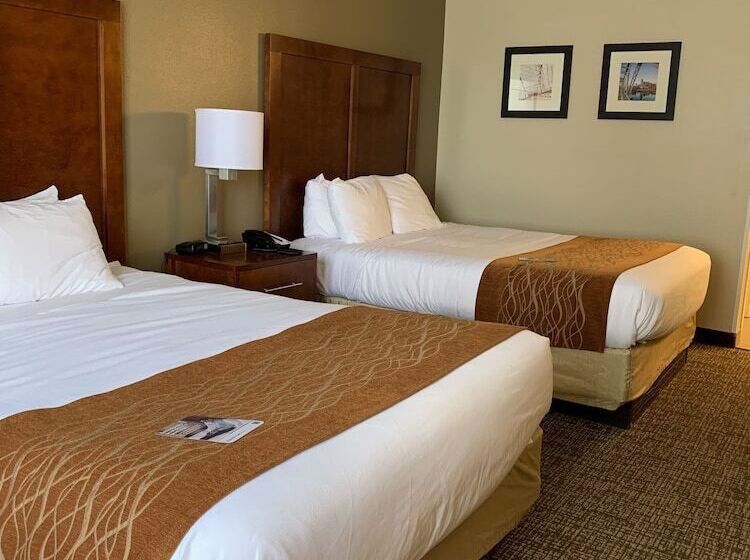 Otel Comfort Inn Franklin Highway 96