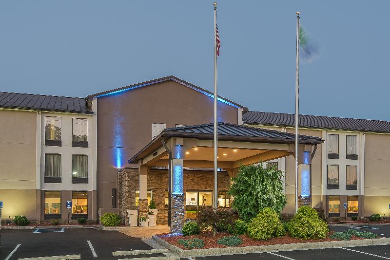 فندق Comfort Inn Roanoke Civic Center