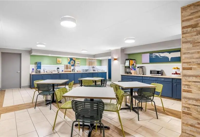 ホテル Comfort Inn Roanoke Civic Center