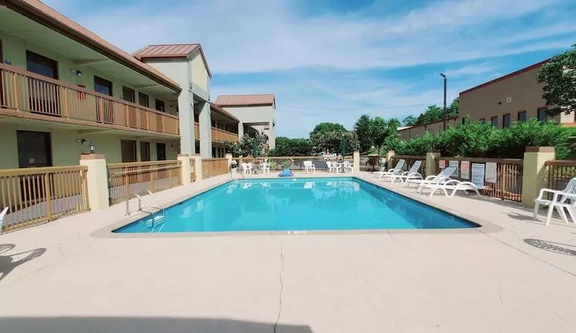 ホテル Days Inn By Wyndham Goodlettsville/nashville