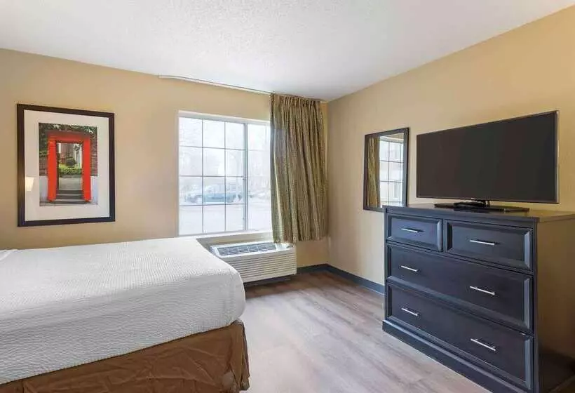 هتل Extended Stay America Select Suites   St Louis   Airport   Central