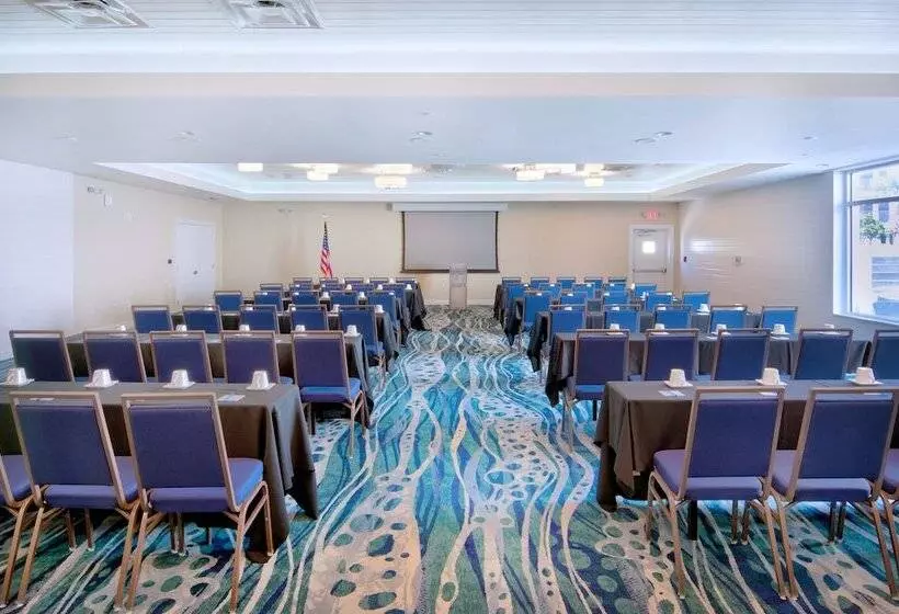 فندق Guy Harvey Resort On Saint Augustine Beach