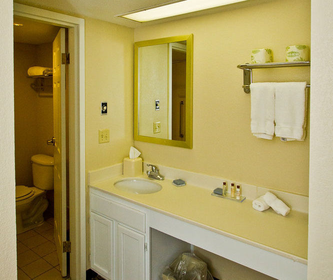 Suburban Extended Stay Hotel Omaha