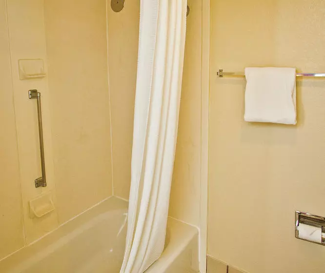 Suburban Extended Stay Hotel Omaha