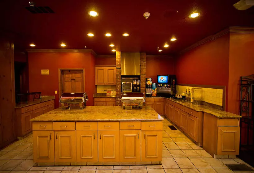 Suburban Extended Stay Hotel Omaha