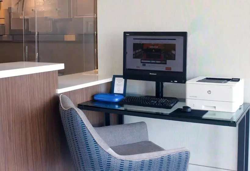 酒店 Holiday Inn Express & Suites Boston Cambridge, An Ihg