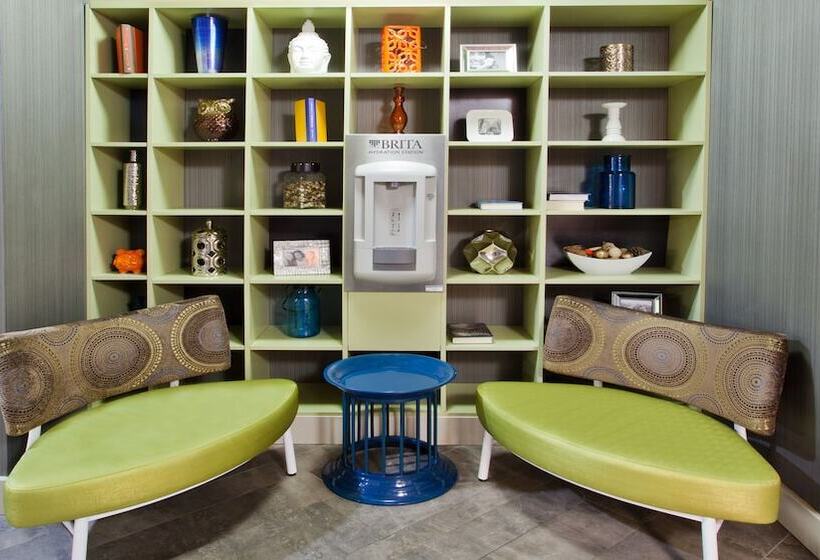 فندق Holiday Inn Express Atlanta Galleria Ballpark Area, An Ihg