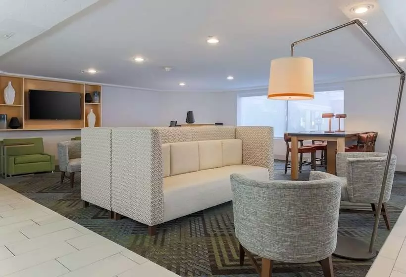 酒店 Holiday Inn Express Milwaukee West Medical Center, An Ihg