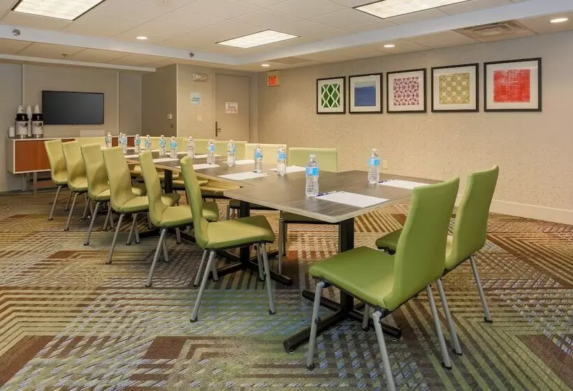 酒店 Holiday Inn Express Milwaukee West Medical Center, An Ihg