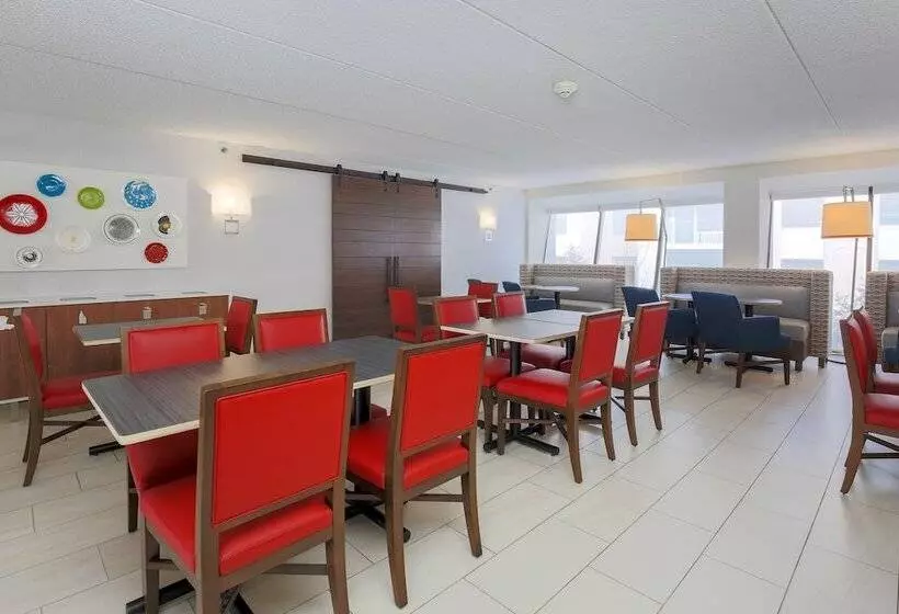酒店 Holiday Inn Express Milwaukee West Medical Center, An Ihg