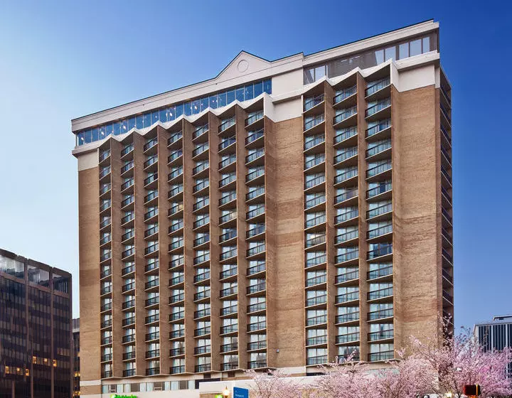 ホテル Hilton Arlington Rosslyn The Key