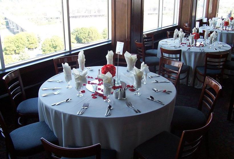 هتل Hilton Arlington Rosslyn The Key