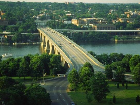 هتل Hilton Arlington Rosslyn The Key