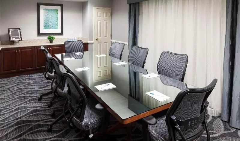 בית מלון כפרי Homewood Suites By Hilton Newarkcranford