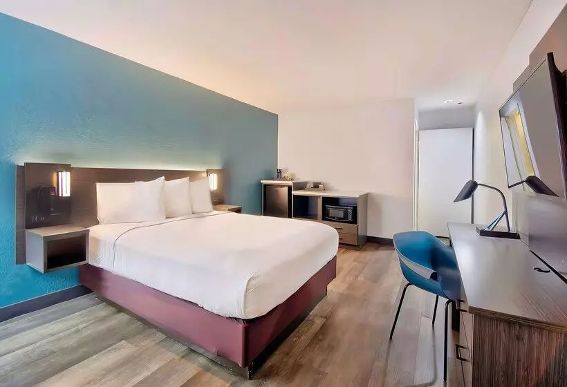 Отель Studio 6 Suites Lawndale, Ca South Bay