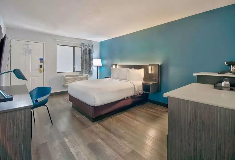 Отель Studio 6 Suites Lawndale, Ca South Bay