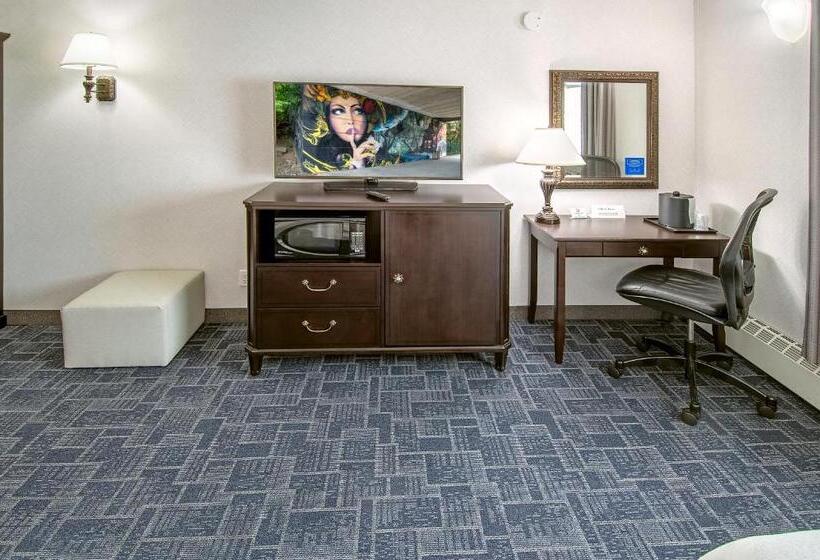 Holland Hotel Free Parking Jersey City