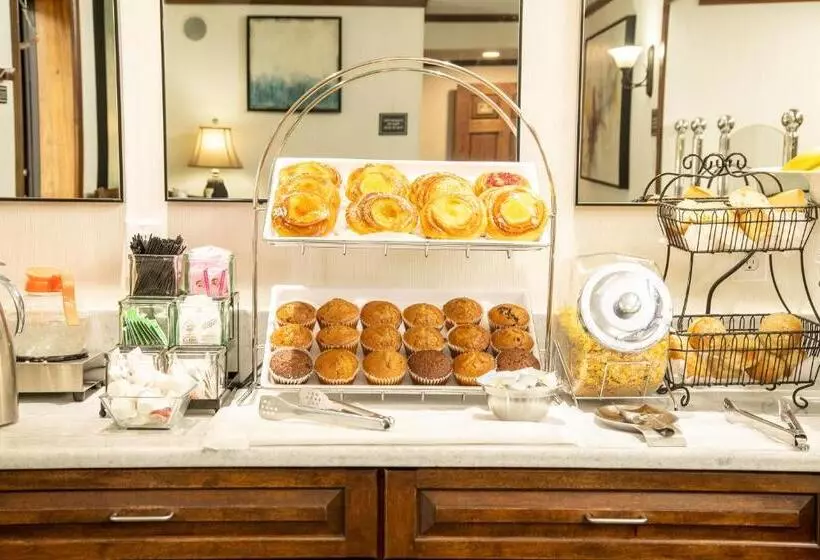 Holland Hotel Free Parking Jersey City