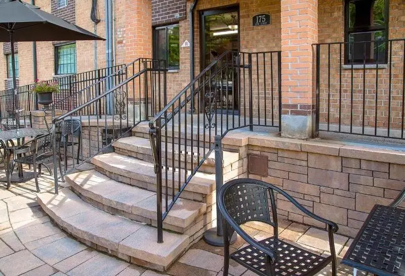 Holland Hotel Free Parking Jersey City