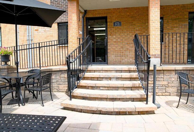 Holland Hotel Free Parking Jersey City