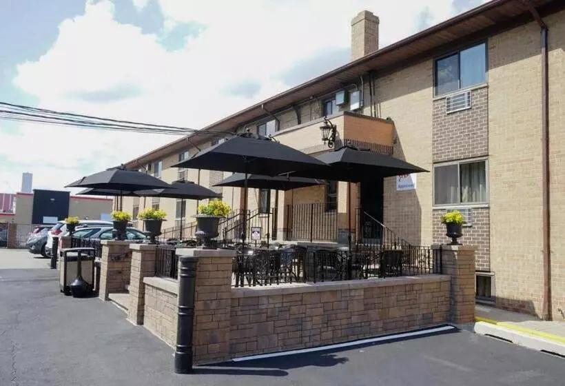 Holland Hotel Free Parking Jersey City