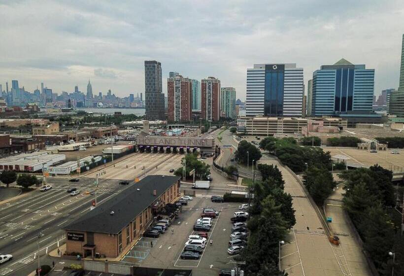 Holland Hotel Free Parking Jersey City