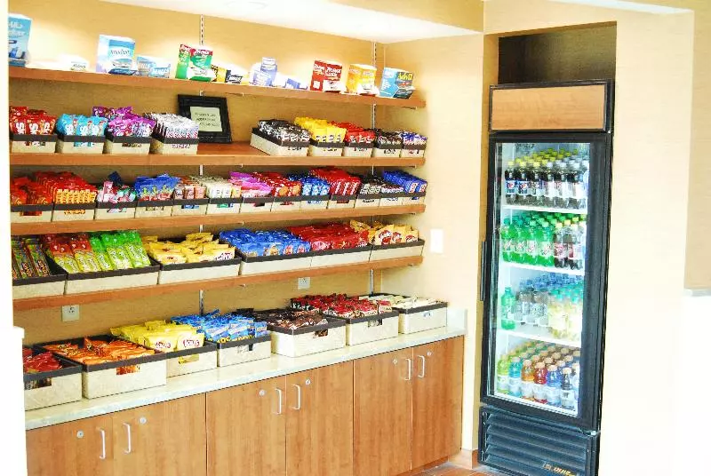 استراحتگاه Holiday Inn & Suites Virginia Beach   North Beach, An Ihg