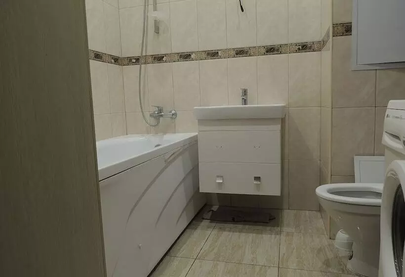 Apartments On Kosmonavtov