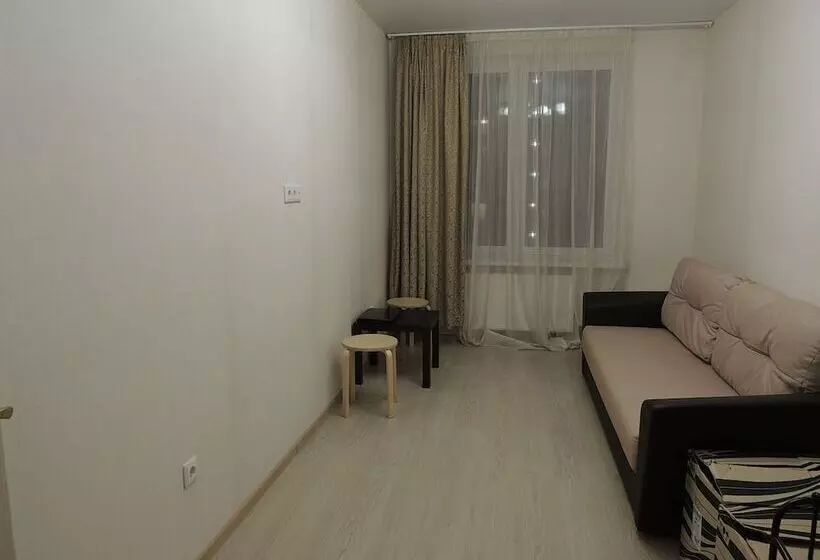 Apartments On Kosmonavtov