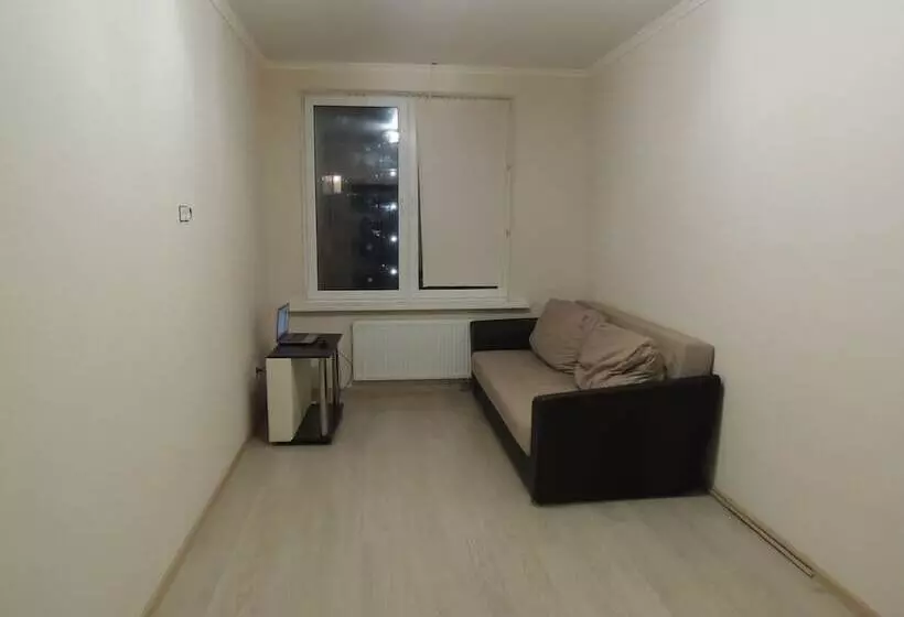 Apartments On Kosmonavtov